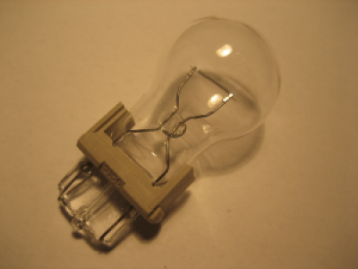 Filter Lampen/Bulb P27W Long Life 12V 27W W2,5x16d Filter Lampen/Bulb P27W Long Life 12V 27W W2,5x16d
